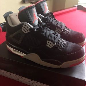 Jordan 4 Retro (Breds) ‼️ released in 2012